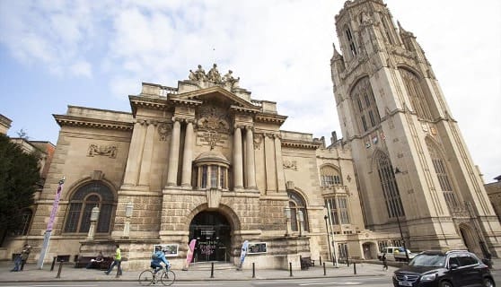 Visit Bristol Museum and Art Gallery