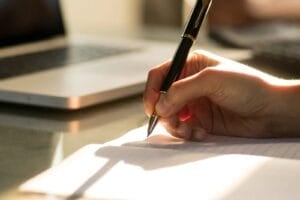 How many stamps for a large letter? A posting guide!