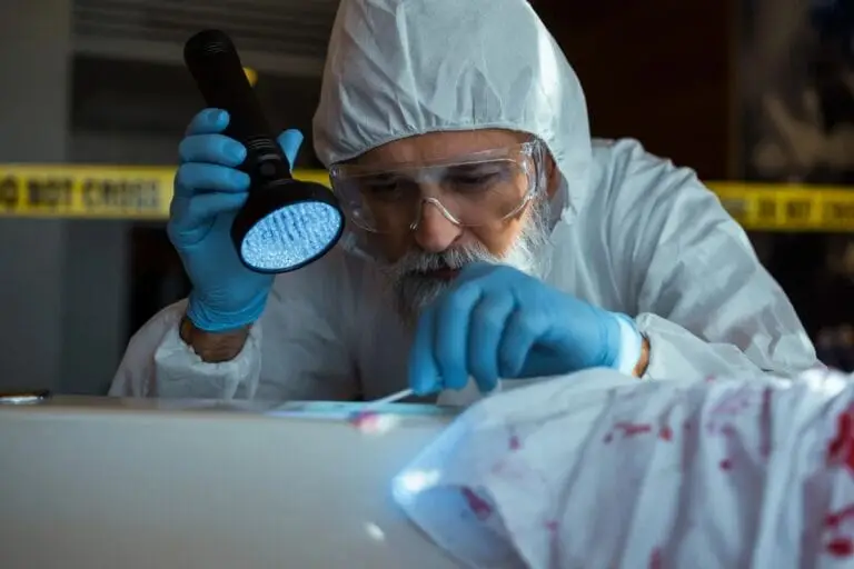 10 jobs to do with a science degree