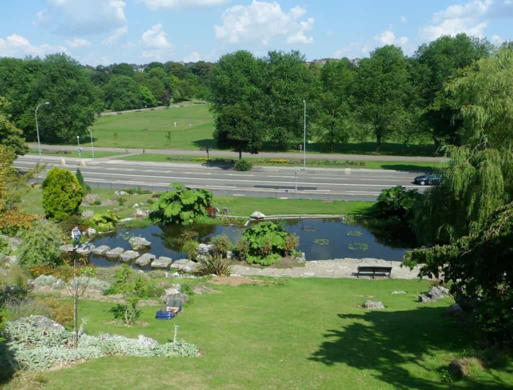Take a stroll around Preston Park