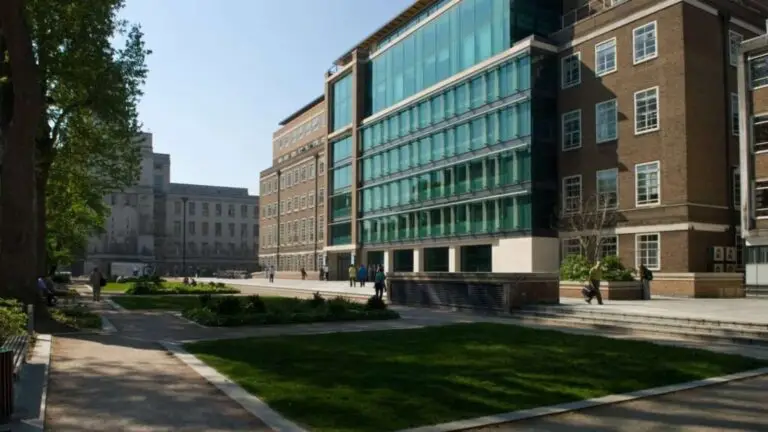 The 10 best universities in London in 2022: Ranked