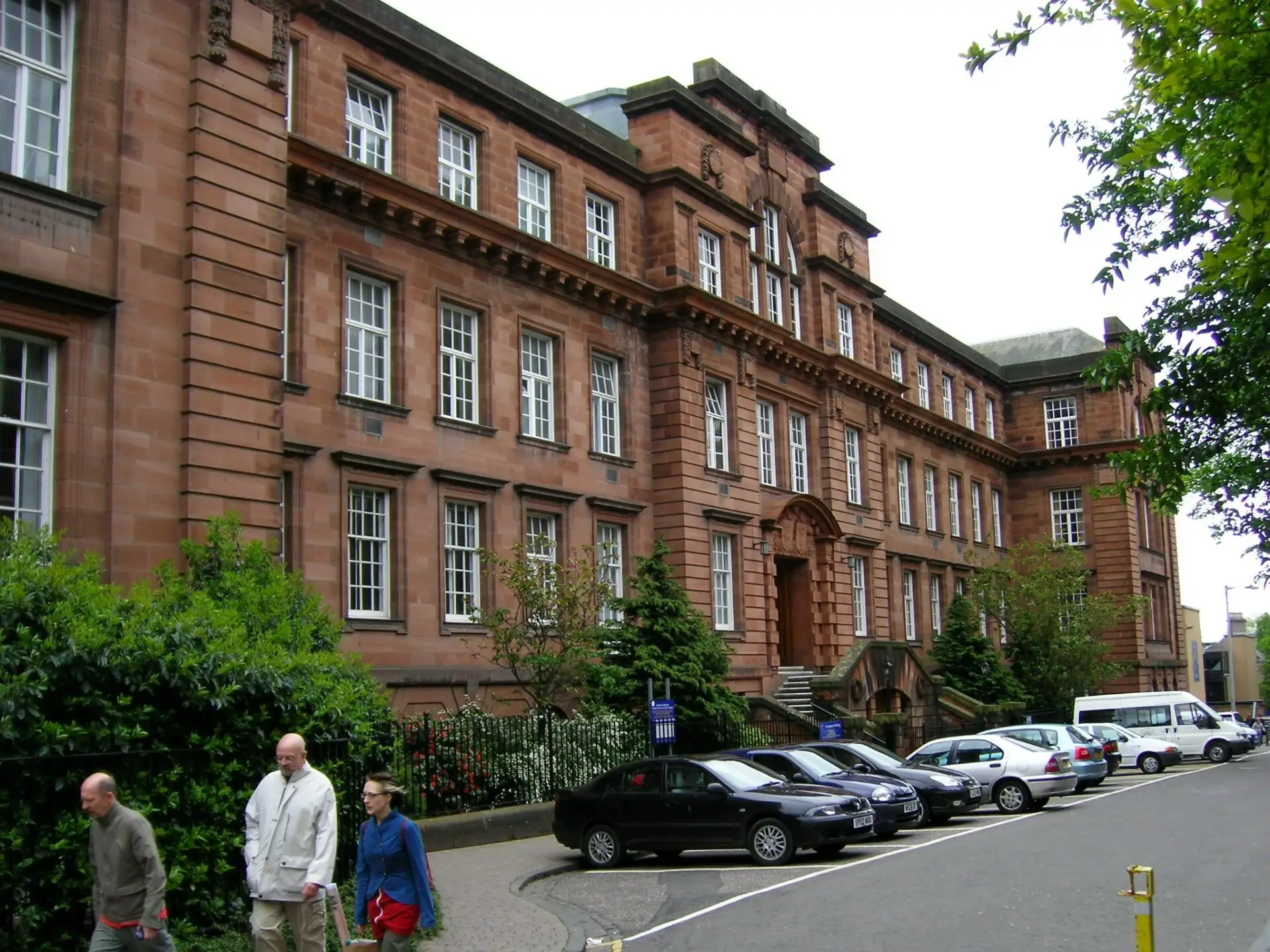 University of Dundee University of Dundee The best non-Russell Group universities