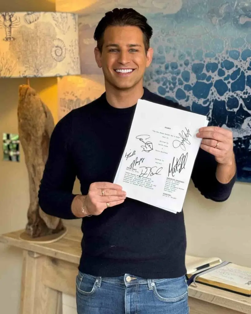 Ollie Locke