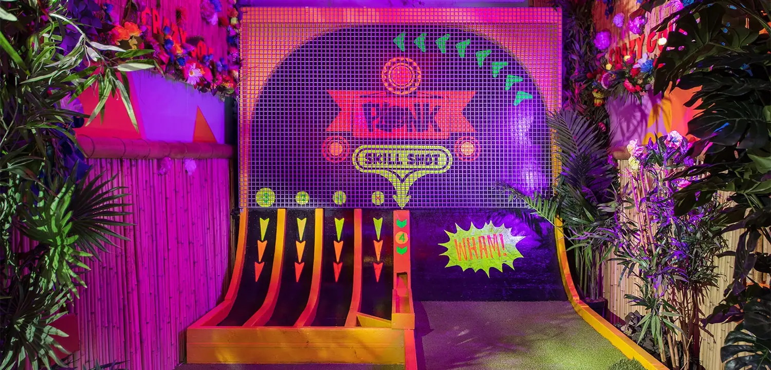 Plonk Golf London, Indoor mini golf Plonk Golf London, Indoor mini golf