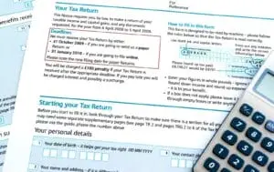 How to do your tax return as a student