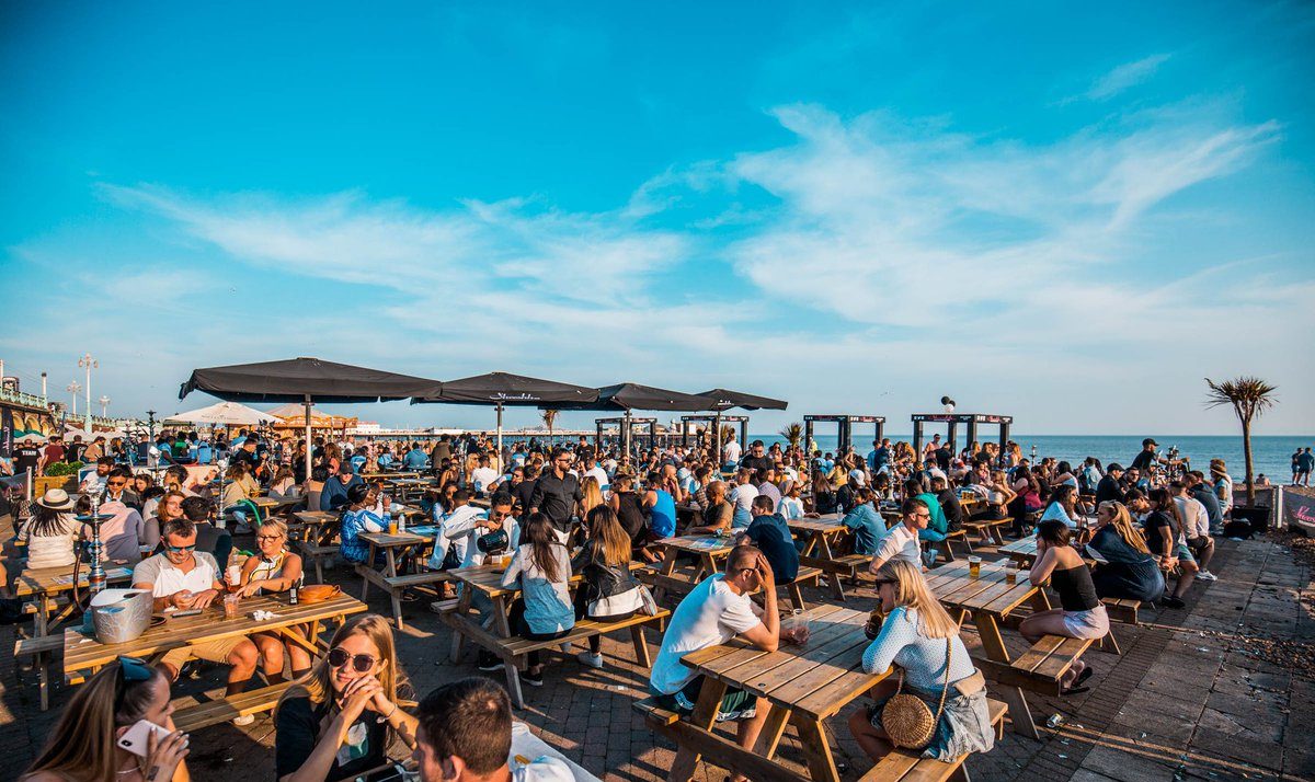 9 top places for happy hour in Brighton Unifresher