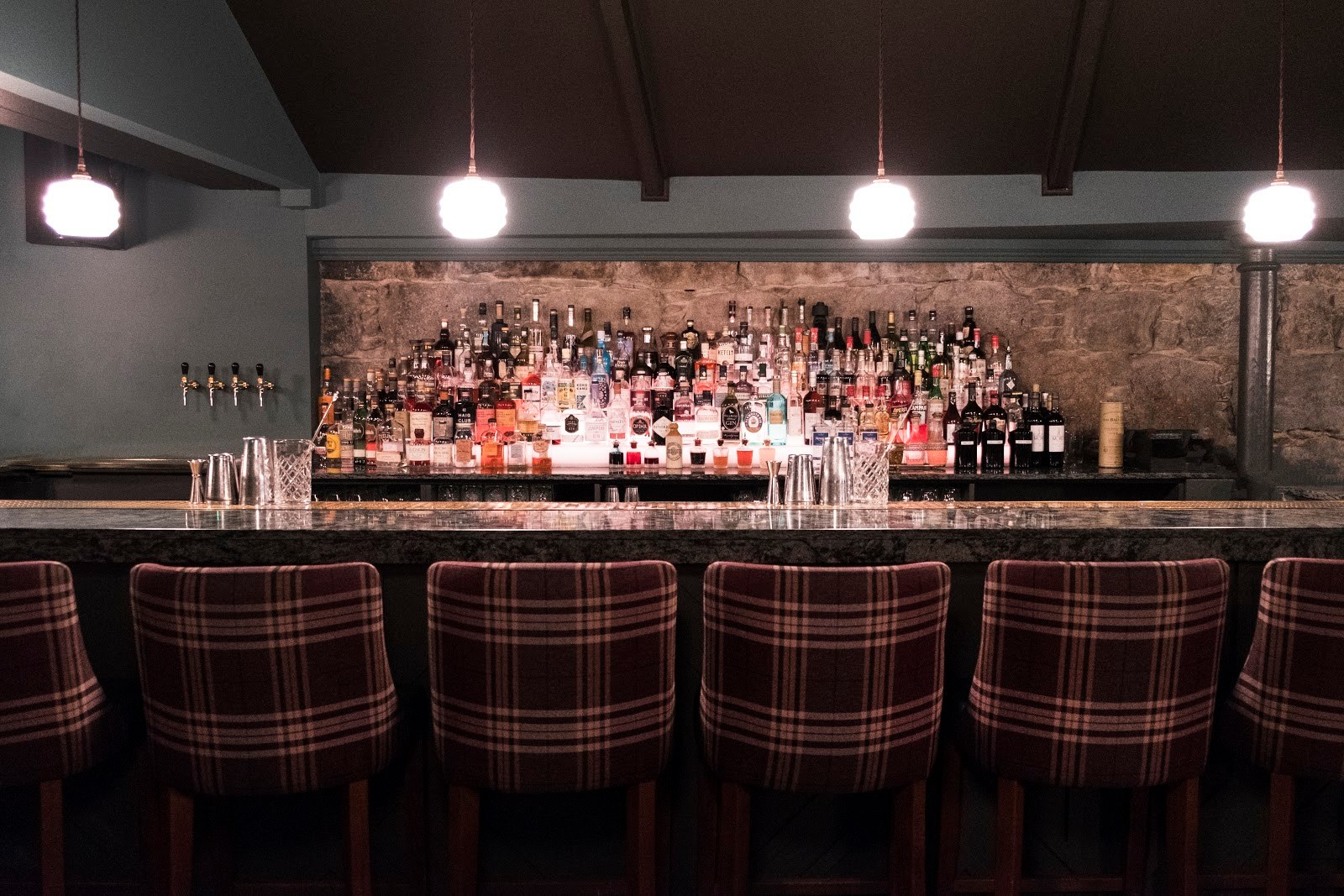 top 7 bars in Aberdeen