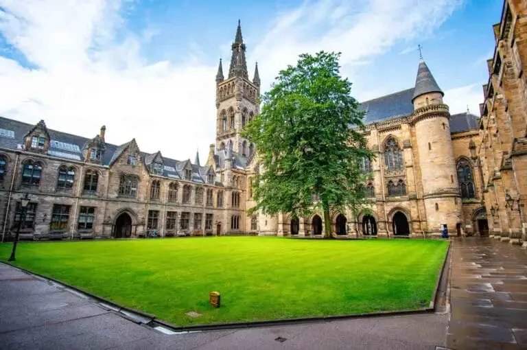 The 20 oldest universities in the UK