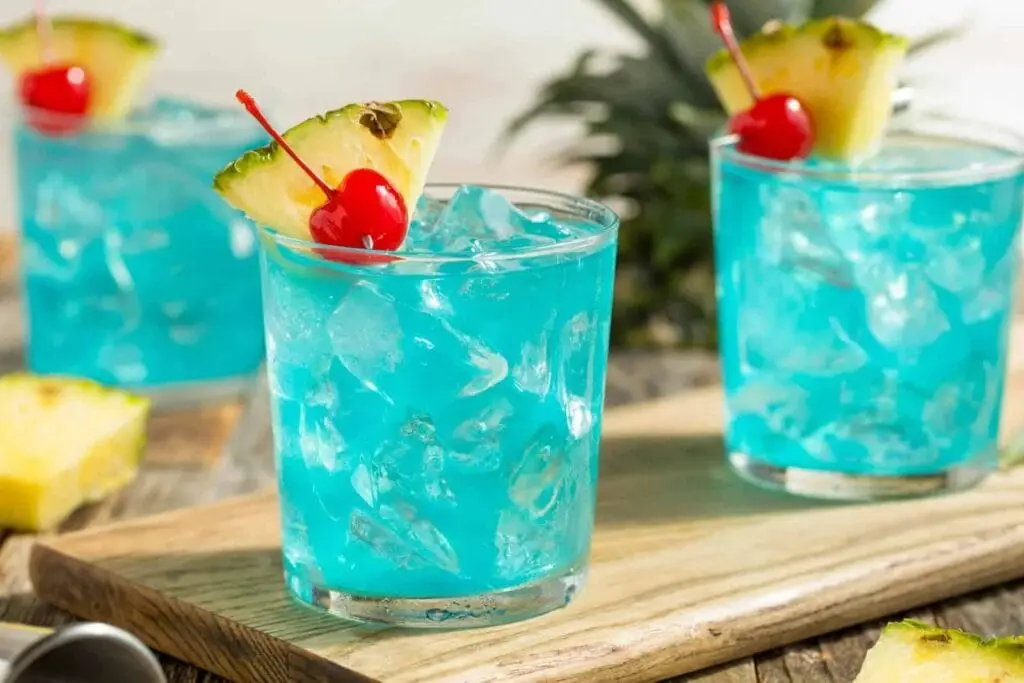 10 of the best cheap party drinks to make at uni Blue Vodka Punch
