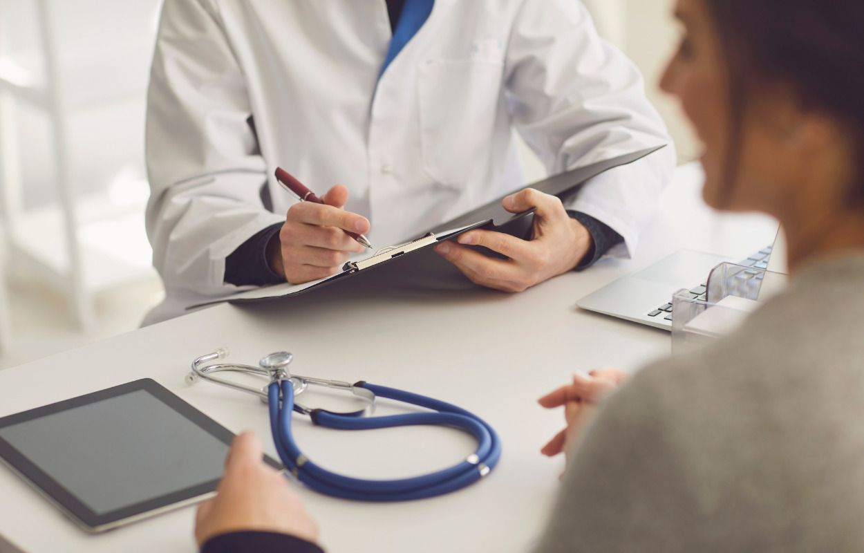 Here's how to change doctors while at uni
