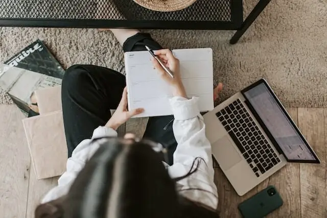 do students pay tax?