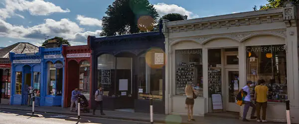 charity shops in Edinburgh