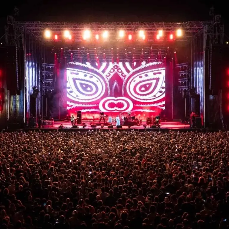 25 famous goths to celebrate World Goth Day