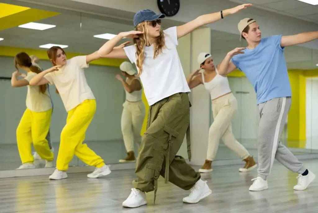 What is commercial dance?