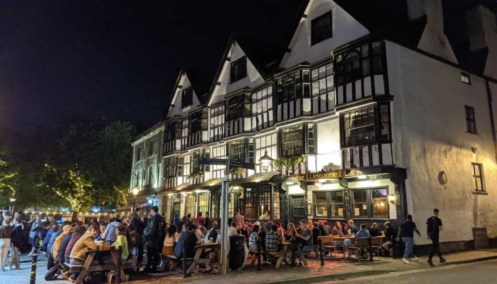 things to do at night in Bristol