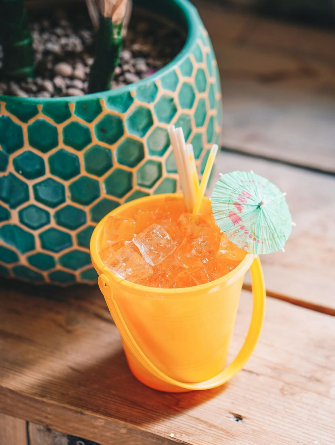 10 cheapest bars in Edinburgh Unifresher