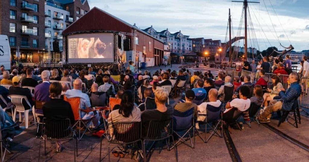 cinema in bristol at night