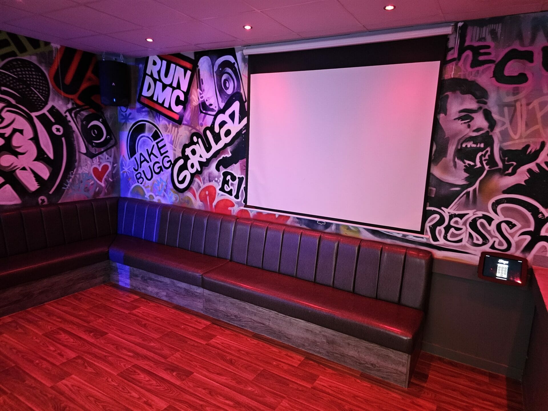 Best Karaoke Bars in Nottingham