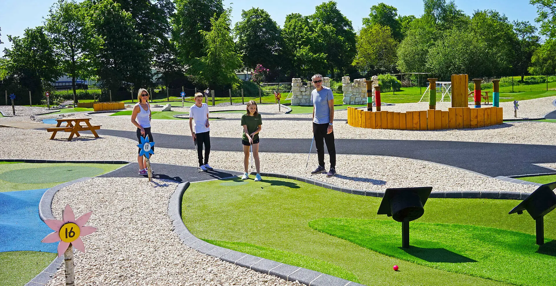 Best Crazy Golf in Nottingham