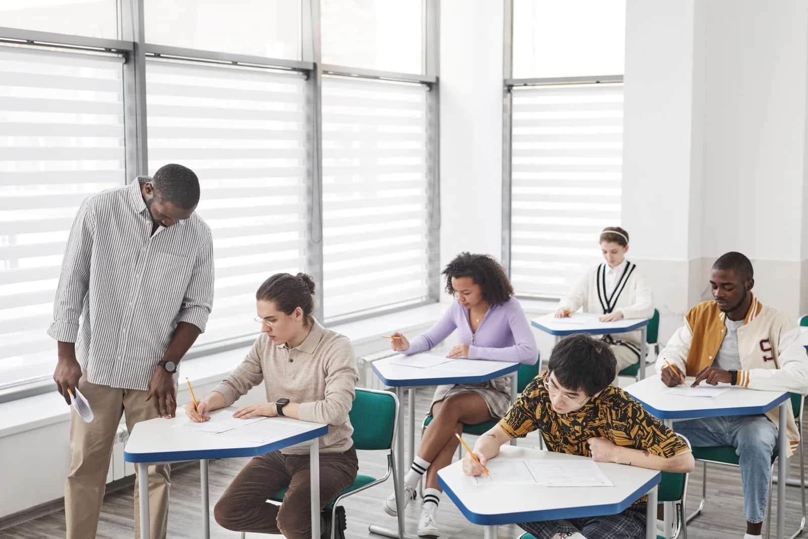 Here's what to eat before an exam and the best brain foods for studying!