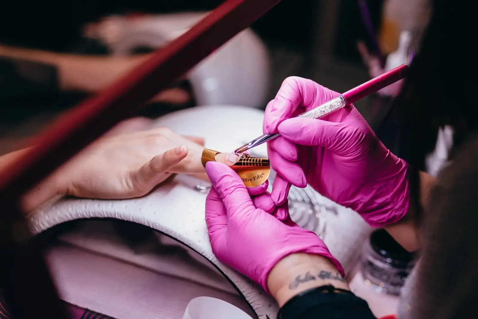10 cheap nail salons in Edinburgh