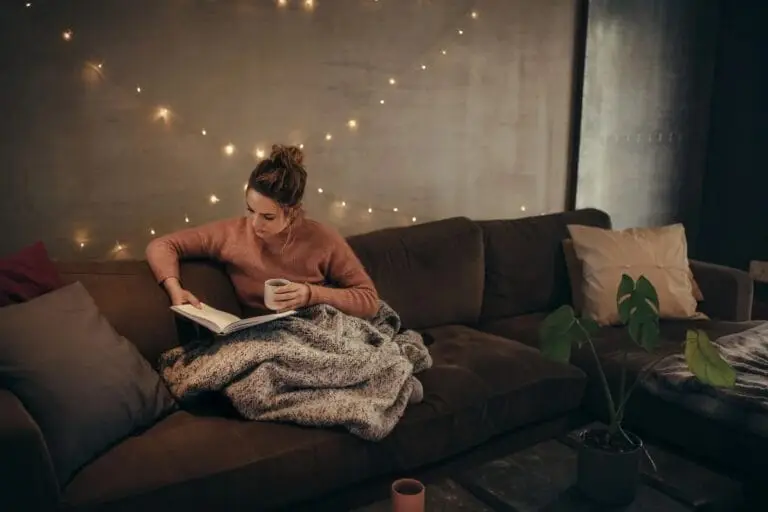 5 tips for living at home during freshers