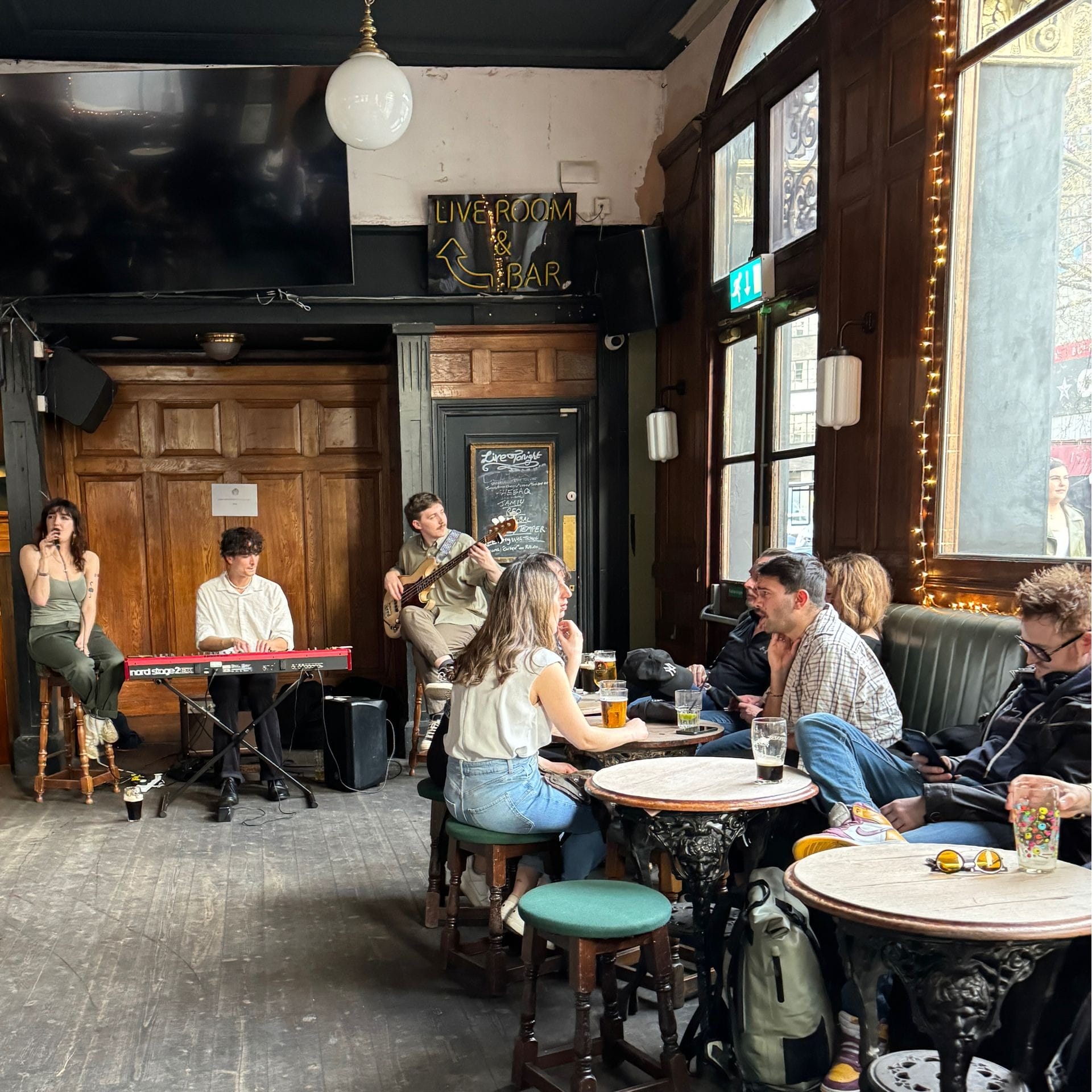 the-best-indie-clubs-in-london-unifresher