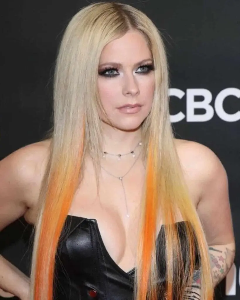 Avril Lavigne - Don't Tell Me