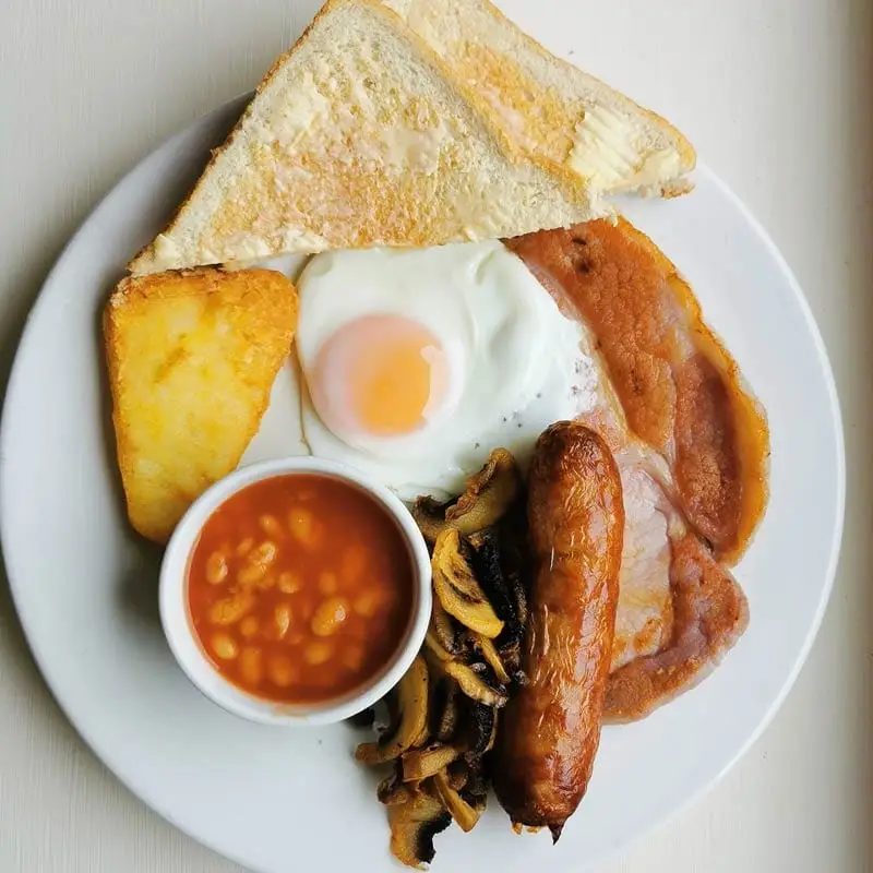 traditional welsh breakfast