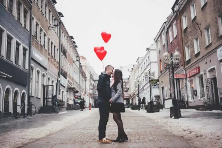 26 fun and romantic things to do in York for couples