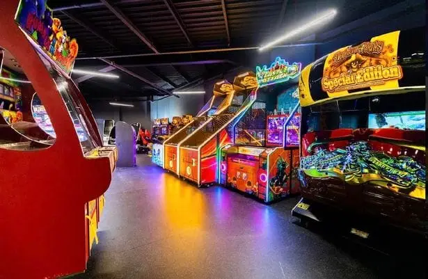 Air Thrill Edinburgh arcade machines
