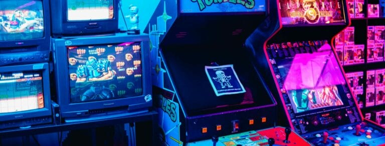 arcades and arcade games in Edinburgh - Canva