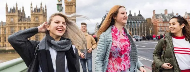 Pros and cons of being a student in London