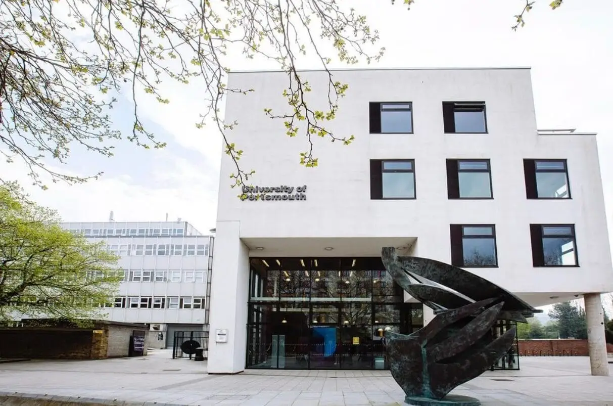The Best UK Universities For Film Production 2024/25