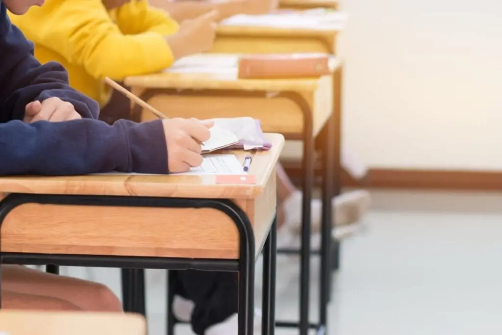 mistakes on an uni application - revise for tests