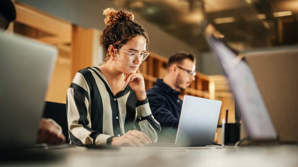 is it worth doing a placement year at university?