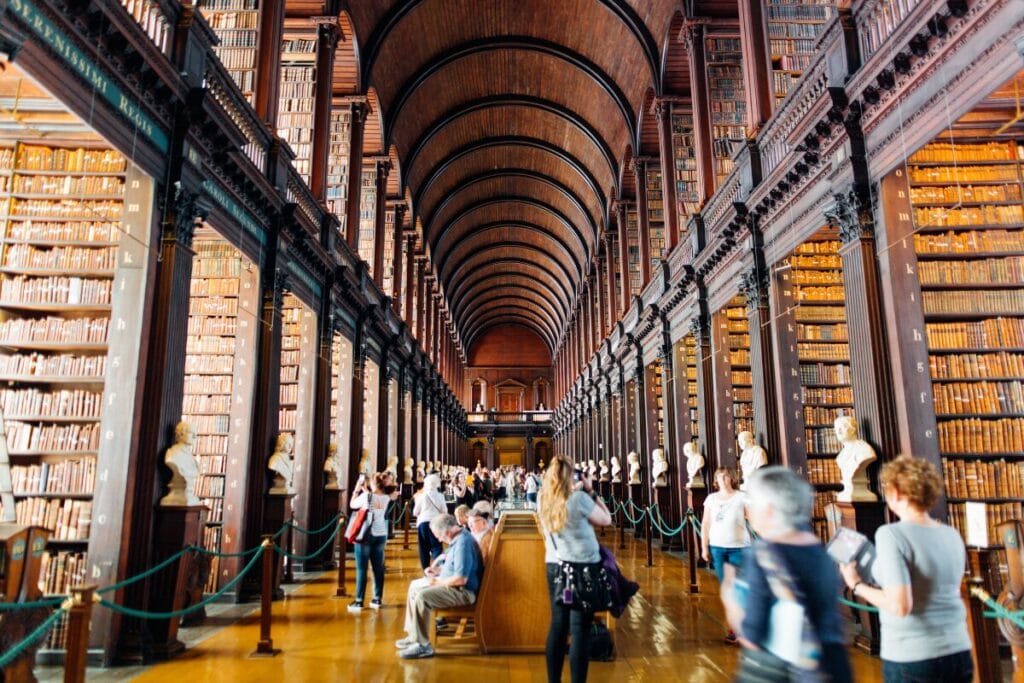 university - things to consider when choosing a degree