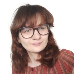 Lola Hobson student writer