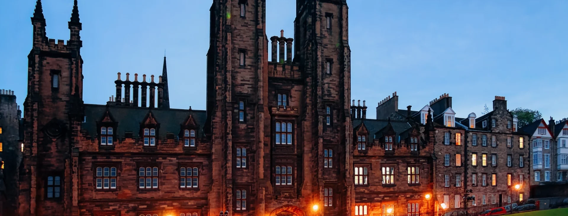 What are the difference between Scottish universities and English - University of Edinburgh