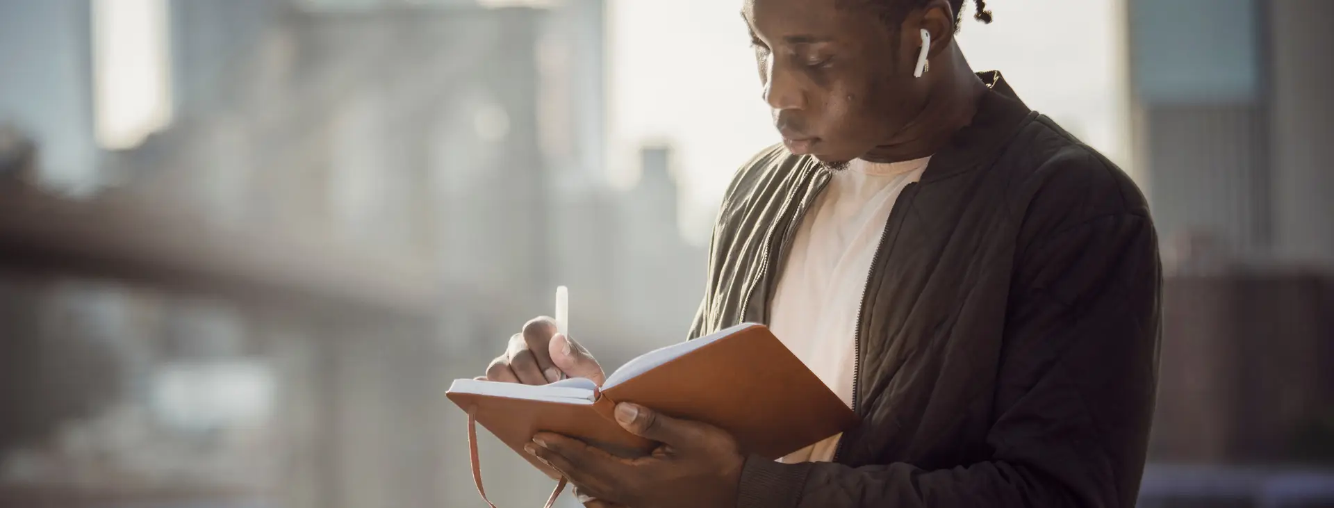 how to get experience in creative writing