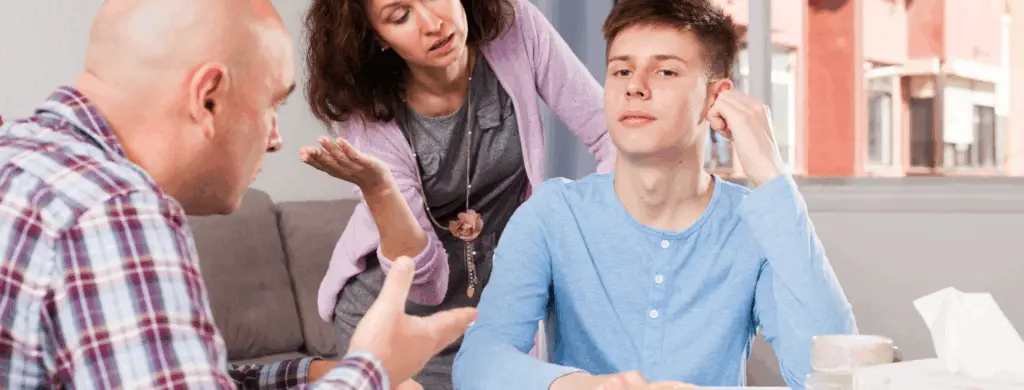 Tips to balance uni and home life for commuter students