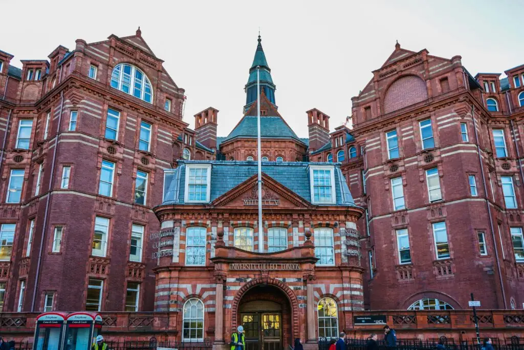 UCL Cruciform building