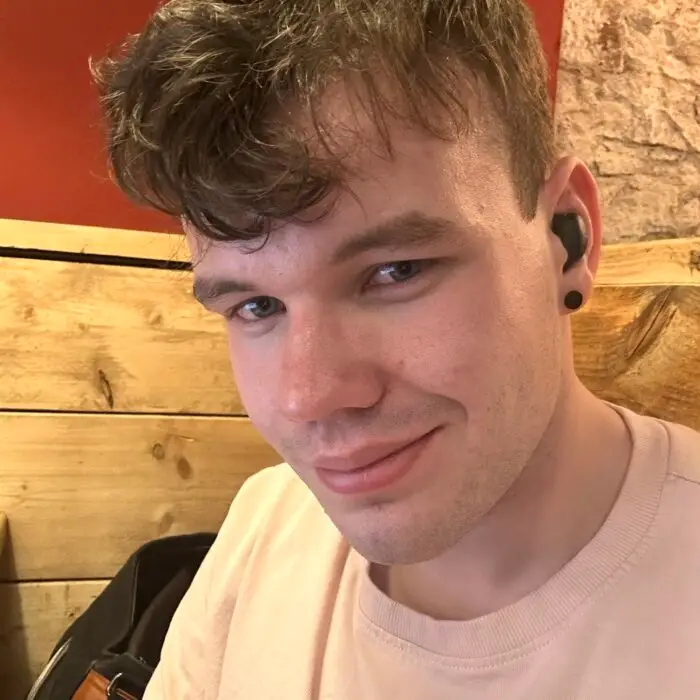 Picture of Elliot Johnston