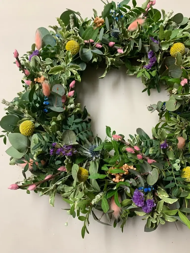 best wreath making kits for Christmas