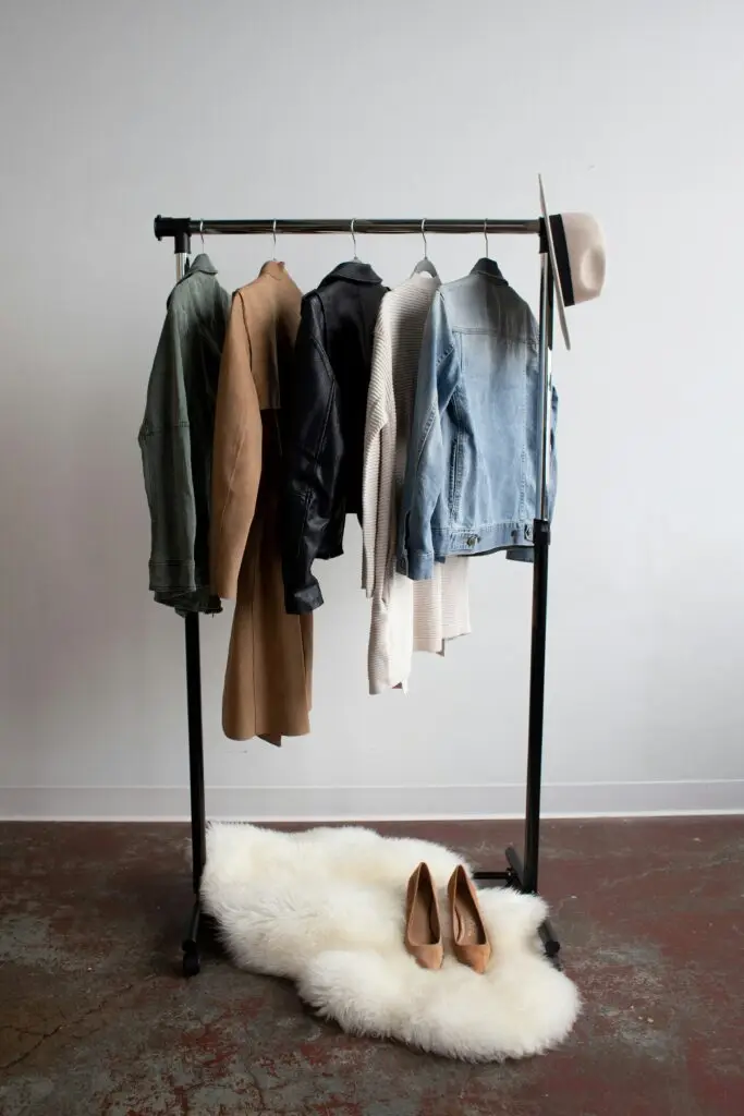 Clothing rack