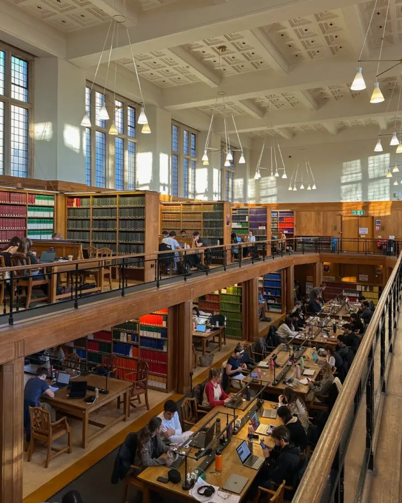 Wills Memorial Library Uni of Bristol