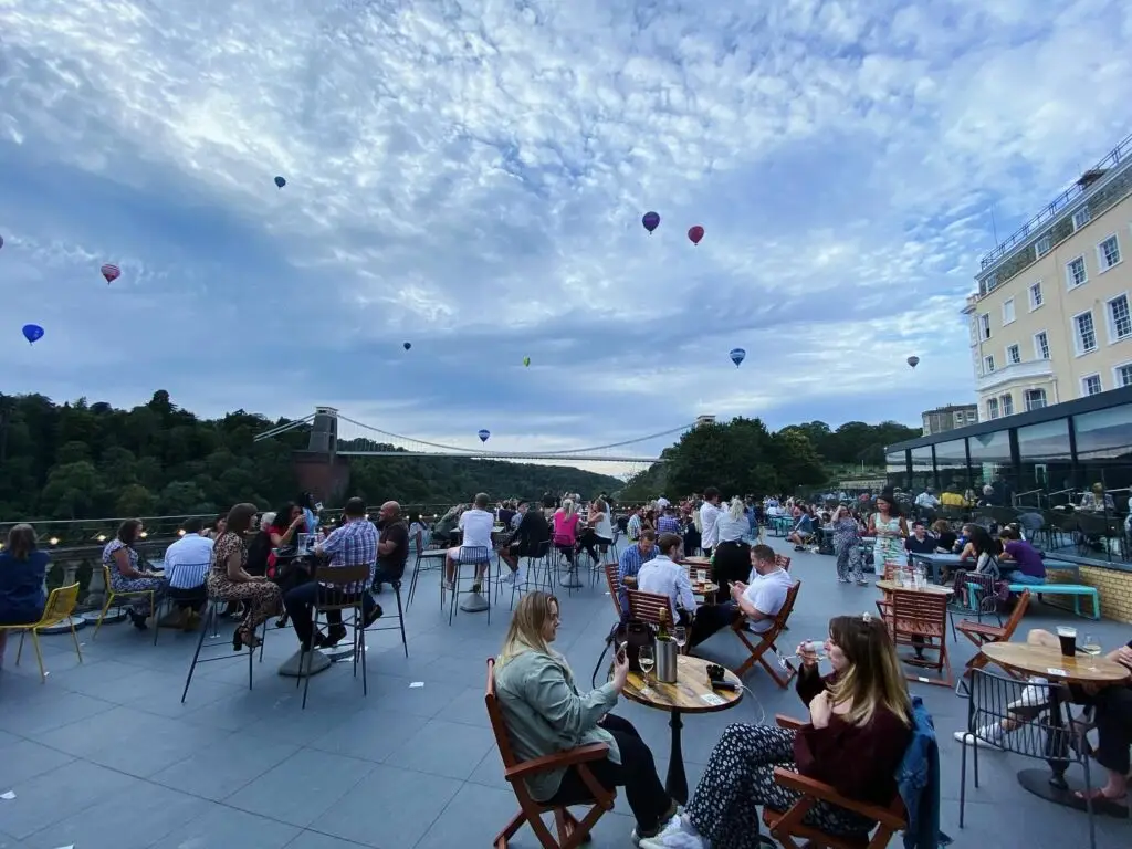 White Lion Bar Facebook