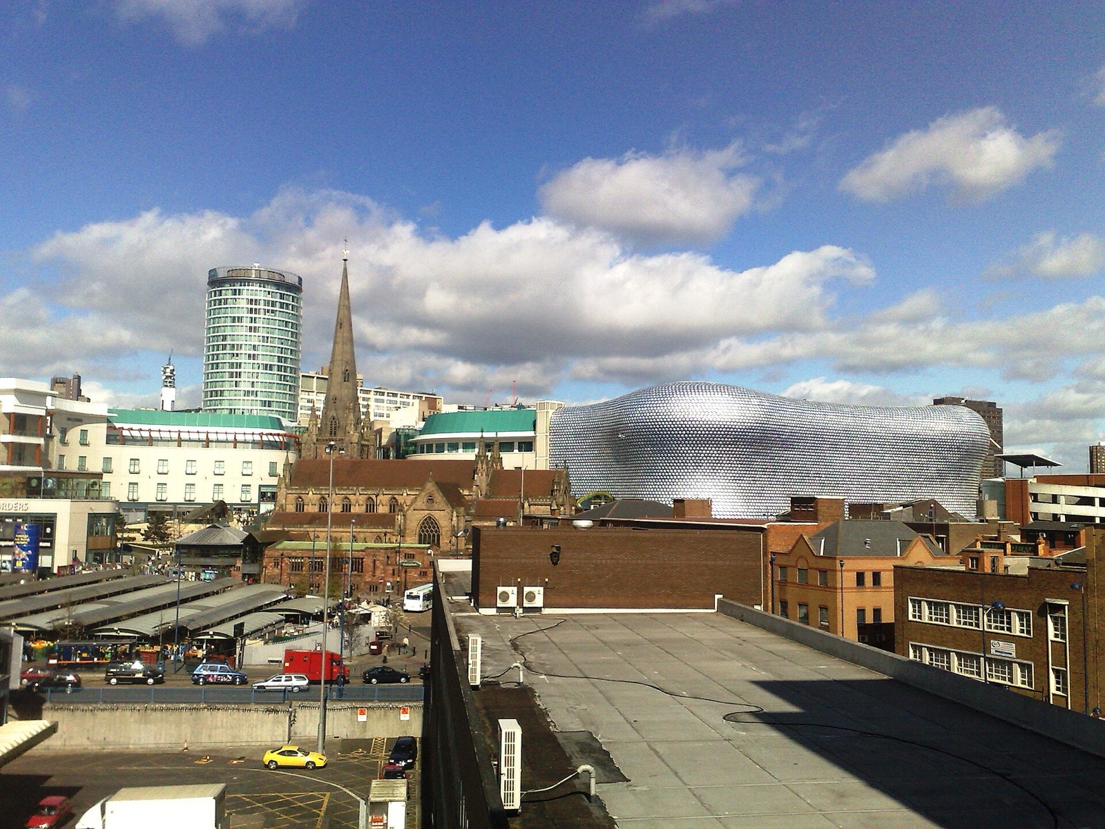 Birmingham city centre skyline with the Rotunda, St Martin's Church and the Selfridges building