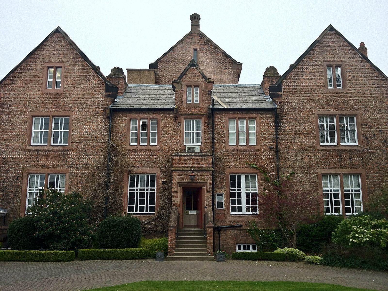 Senate House at the University of Chester