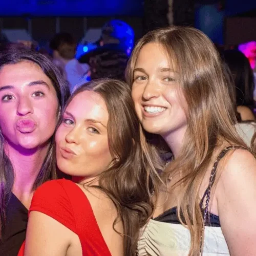 Roxys London - best student bars in the city